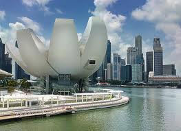Сингапур уменьшит налоговую декларацию