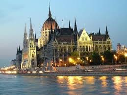 Венгрия повышает налоги для банков