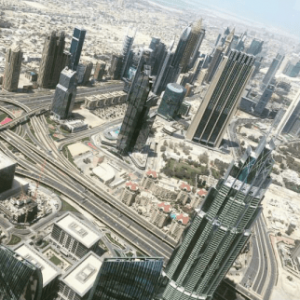 Банк Дубая DIB показав відмінні результати по чистому доходу в першій чверті цього року