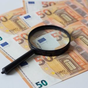 Латвийские банки получили инструкции касательно оценки уровня риска клиентов
