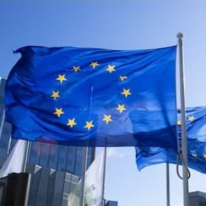 Еврокомиссия предлагает принять Закон о мгновенных платежах в евро