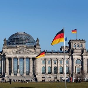 Germany adopts new citizenship law